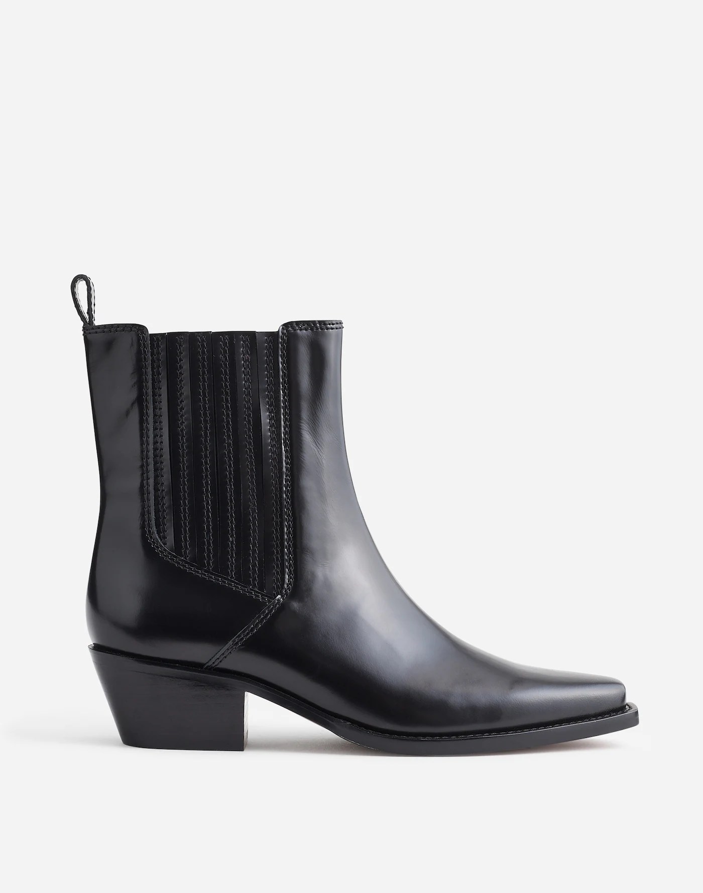 9 Stylish and Comfortable Chelsea Boots That Will Compliment Any ‘Fit